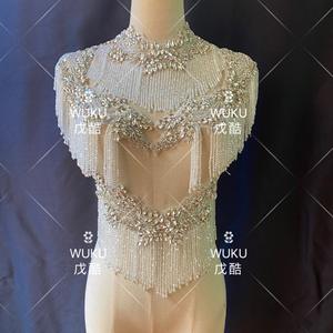 Wuku 2020 applique con collana decorativa e bordi in nappa - Product Image 2