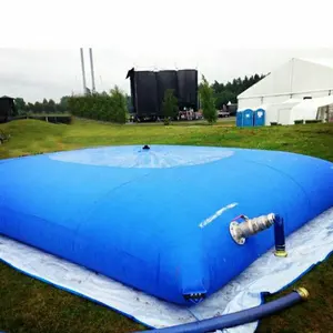 The soft collapsible water tank made of PVC tarpaulin fabric for water storage