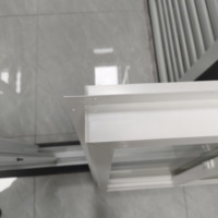 Fenêtres coulissantes en vinyle PVC et UPVC de style américain pour maison Cadre coloré en bois à vendre