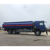 Sinotruk HOWO 20CBM camion-citerne de carburant d'eau 4X2/6X4/8X4 avec 336 371hp état neuf automatique pour le stockage d'huile
