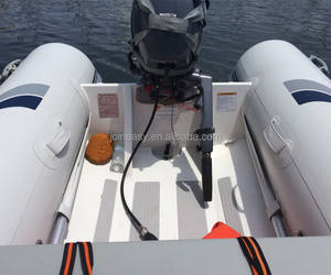 Plaque <span class=keywords><strong>de</strong></span> tableau arrière <span class=keywords><strong>pour</strong></span> hors-bord Conception <span class=keywords><strong>de</strong></span> grille Trapézoïdale en PVC Tampon <span class=keywords><strong>de</strong></span> montage <span class=keywords><strong>pour</strong></span> <span class=keywords><strong>moteur</strong></span> - Product Image 3