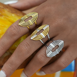 Bague de fiançailles géométrique simple, anneaux doubles uniques, vintage, résistants à l'eau et plaqués or inoxydable, bijoux ALN2512672 - Product Image 4
