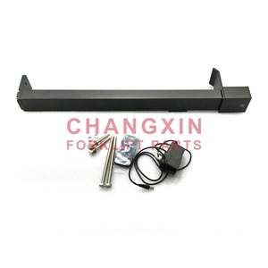 Sistema de guía de línea láser para carretilla elevadora con unidad activada por movimiento, guía de púa roja o verde alimentada por batería - Product Image 1