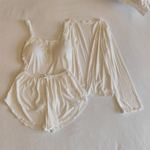 Nouveau pyjama femmes dentelle printemps et automne Modal coton pur désir avec coussinets de poitrine trois pièces ensemble pour usage externe - Product Image 1