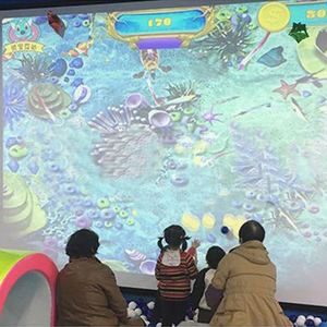 Projecteur interactif AR à thème personnalisable, jeu de projection immersif de frappe de balles pour les lieux de fête d'anniversaire - Product Image 6