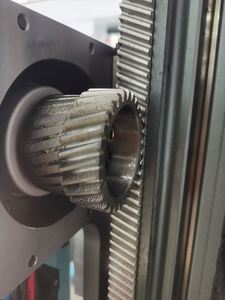 Brazo Robótico de Inyección de Plástico de Alta Velocidad y Precisión de 5 Ejes, Repetibilidad de ±0.1mm con Componentes de Rodamientos de Engranajes de Motor Central - Product Image 4