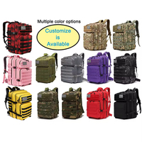 Sac à dos de survie complet 72 heures, équipé d'un réchaud de camping portable, d'un kit de premiers secours tactique, d'une radio et de ciseaux.