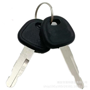 ฝาถังน้ำมันอะลูมิเนียมอัลลอยด์สีเงินขนาด 115 มม. พร้อมกุญแจ สำหรับอะไหล่รถขุด ยี่ห้อ Hanyang Lock Industry รุ่น Sany Compatible - Product Image 4