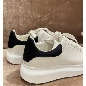Zapatillas Retro Transpirables con Logotipo Personalizado OEM para Hombre, Ligeras, con Cordones, para Skateboard y Caminar, Antideslizantes, con Parte Superior de Cuero Patentado - Product Image 2