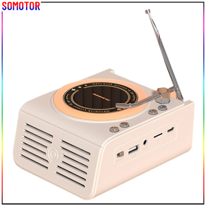 Maravilloso Regalo de Cumpleaños elegante retro mini altavoz Bluetooth y reproductor de CD radio - Product Image 1