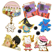 Broches en métal plaqué pour la vente en gros, badges personnalisés amusants et mignons, broches anime dorées, épingles à revers en émail souple ou dur avec logo