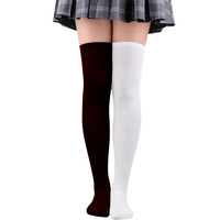 Bas de Noël tricotés confortables sur le genou pour femmes modèles mignons Compression caractéristique corps manchette Logo cadeaux en vrac en gros