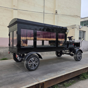 Carruaje Eléctrico Negro Vintage de 4 Ruedas, Estilo Real, para Transporte en Bodas y Eventos al Aire Libre - Product Image 6