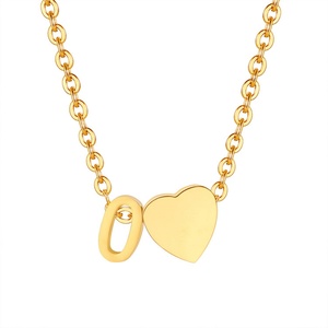 Collar Personalizado con Zirconia Cúbica, Corte Princesa, para Mujer, Chapado en Oro, Acero Inoxidable, Colgante con Letra y Corazón - Product Image 6