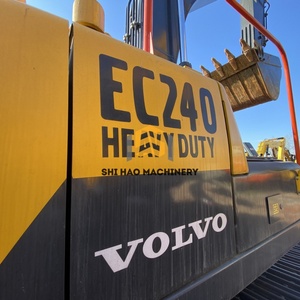 รถขุดไฮดรอลิกมือสองคุณภาพสูง นำเข้าจากต่างประเทศ ยี่ห้อ Volvo รุ่น EC240 พร้อมขาย - Product Image 2