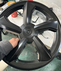 4 pièces de couvre-roues <span class=keywords><strong>noir</strong></span> mat de <span class=keywords><strong>18</strong></span> <span class=keywords><strong>pouces</strong></span>, enjoliveurs sur mesure pour les roues du modèle 3, durables et légers - Product Image 6