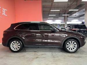 <span class=keywords><strong>Porsche</strong></span> <span class=keywords><strong>Cayenne</strong></span> 3.0T Automatica Viola/<span class=keywords><strong>Nera</strong></span> Euro 6 SUV di Lusso Usata del 2020 Pronta per l'Esportazione Globale - Product Image 4