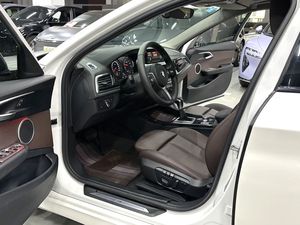<span class=keywords><strong>BMW</strong></span> <span class=keywords><strong>Serie</strong></span> <span class=keywords><strong>1</strong></span> 2017-2019, Auto Usado, Automático, Volante a la Izquierda, Gasolina, Hatchback, Bajo Kilometraje, Confiable, Auto de <span class=keywords><strong>Segunda</strong></span> <span class=keywords><strong>Mano</strong></span> para Exportación - Product Image 5