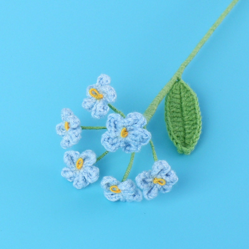 Finished 6 forget-me-not bouquet-blue