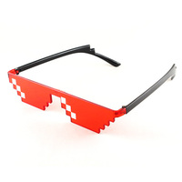 Lunettes de soleil de style punk à prix avantageux, en gros, forme œil de chat, carrées, dessin animé, design mosaïque, protection UV400, PC rouge/vert/café, pour les fêtes