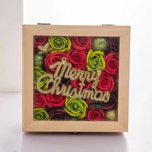 Caja de madera con tapa de cristal transparente y madera de rafia, caja de madera para flores preservadas, caja de madera para regalo de rosas navideñas. - Product Image 4