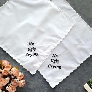 Pañuelo <span class=keywords><strong>de</strong></span> <span class=keywords><strong>Novia</strong></span> Personalizado al por Mayor con Bordado Personalizado, Toalla con Monograma <span class=keywords><strong>de</strong></span> Boda, Borde Festoneado, Servilleta para Damas - Product Image 2