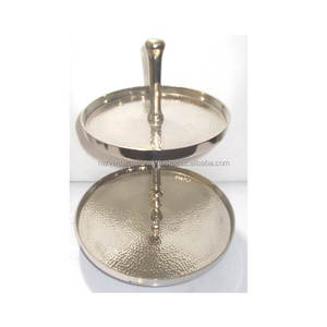 Support à gâteau rond à 2 niveaux en aluminium, fait main, écologique, avec bordure à motif floral, compatible lave-vaisselle - Product Image 6