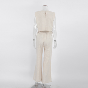 Camicetta e pantaloni senza maniche 2025 estate su misura con spalle imbottite <span class=keywords><strong>in</strong></span> <span class=keywords><strong>lino</strong></span> coordinate Resort Wear OEM fabbrica all'ingrosso - Product Image 4