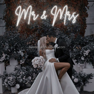 Fournitures <span class=keywords><strong>de</strong></span> mariage MR & MRS White Lights Neon Sign Board Acrylique Transparent Sign Board pour les événements <span class=keywords><strong>de</strong></span> fête - Product Image 1