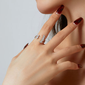 Plata de moda S925 White Horseeye Stone Row Moissanite Claw Setting GIA Certified Multi-match Anillo de apertura - Product Image 5