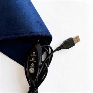 Venta al por mayor de fábrica, uso cálido para mascotas de invierno, alfombrilla calefactora para mascotas, almohadilla eléctrica para mascotas, perros y gatos con controlador de temperatura - Product Image 6