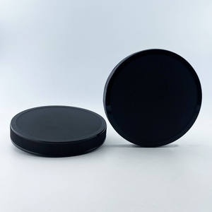 Échantillon gratuit Capuchon à vis mat de grande taille à rayures verticales Couvercle de pot de crème corporelle Couvercles en plastique 110/400 PP - Product Image 5