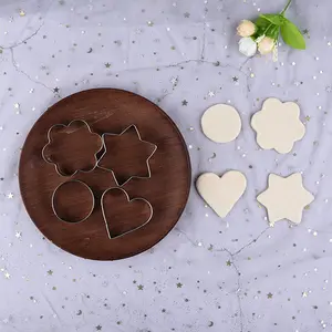 Nhà bếp công cụ và tiện ích hình dạng khác nhau nhỏ bằng thép không gỉ Cookie khuôn cho Báo Chí dập nổi fondant giáng sinh Cookie