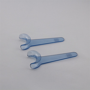 Ouvre-bouche de type T LK-704B, outil d'ouverture buccale dentaire en plastique transparent bleu pour adultes, à usage unique - Product Image 1