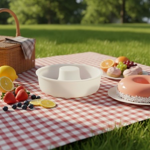 Juego de Moldes de Silicona para Pastel de Mousse Estilo Italiano TangChu 1- Kit Profesional de Moldes de Silicona Blancos para Postres - Product Image 1