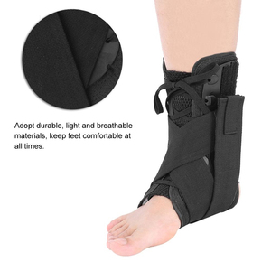 Attelle de cheville à lacets avec stabilisateurs latéraux et protection de la force de la ceinture de fixation auxiliaire croisée - Product Image 6