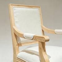 Fauteuil de salle à manger moderne et tendance, style Ferme, avec pieds tournés en bois brut non fini, coussin en lin beige doux, ergonomique et durable