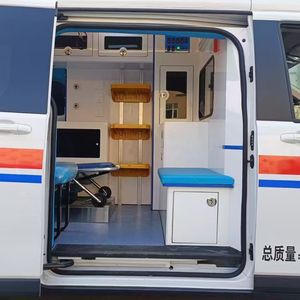 <span class=keywords><strong>Ambulance</strong></span> SAIC Maxus 4x4 ICU, véhicule de transport médical pour le transfert de patients en cas d'urgence hospitalière - Product Image 4
