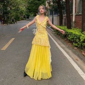 Ensemble deux pièces robe et jupe à imprimé floral pastoral français pour femme, motif irrégulier, tenue décontractée estivale et fraîche - Product Image 1