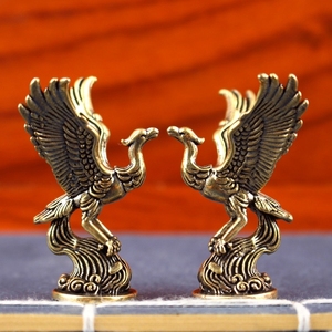 Figurine d'oiseau vintage en laiton, artisanat en alliage métallique, ornement d'aigle mythique pour collection et décoration intérieure - Product Image 2