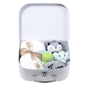 Nuevo conjunto de regalos para bebés, artículos esenciales para bebés y un cesto para recién nacidos, crea un conjunto de regalo Premium para recién nacidos, cesta para bebés nuevos - Product Image 6