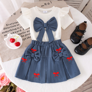 Nouvelle Collection É<span class=keywords><strong>t</strong></span>é Vêtements pour Enfants Ensemble Deux Pièces pour Bébé Fille <span class=keywords><strong>T</strong></span>-<span class=keywords><strong>Shirt</strong></span> <span class=keywords><strong>Blanc</strong></span> Jupe Bleue Coton Manches Courtes Grand Nœud - Product Image 1