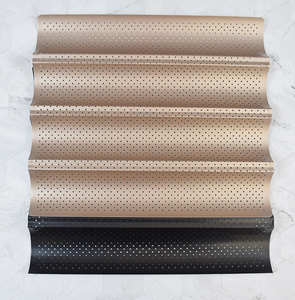 Cetakan Roti Baguette Panjang Anti Lengket 4-slot Besar Baja Karbon Aman untuk Oven Dapat Digunakan Kembali Ramah Lingkungan Hitam/Emas untuk Memanggang - Product Image 2