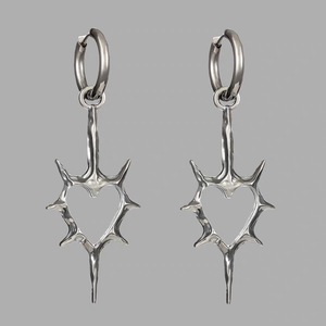 Vintage Unusual Ear Buckle Women's Party Accessories Metal Punk Hollow Thorn Love Heart Pendant Drop <strong>Earrings</strong> for Gift - Product Image 1