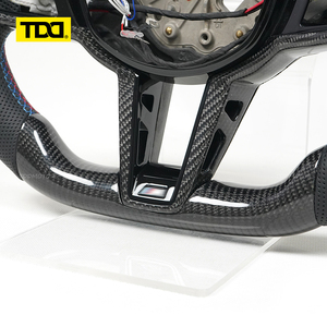 Volant en fibre de carbone LED véritable TDD compatible avec BMW CS LCL - Product Image 3