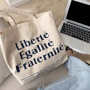 Sacs à bandoulière pliables en toile personnalisés pour femmes avec motif lettres et fermeture éclair, sacs fourre-tout promotionnels réutilisables pour le shopping – Vente en gros - Product Image 4