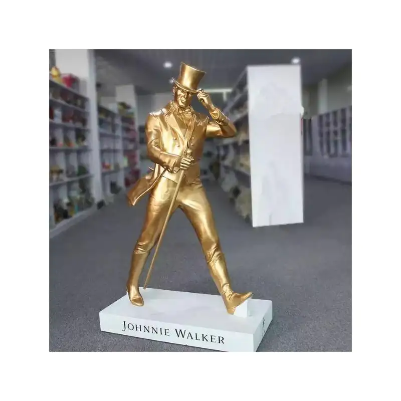 2024 obral tinggi kustom potret selebriti pria terkenal berjalan pria pada kruk Johnie Walker patung diy Dekorasi Rumah
