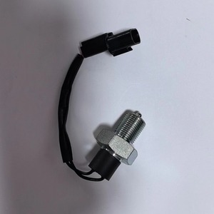 Interruptor de Luz de Reversa Hyundai 93170-86111 para Vehículos de Uso Medio-Pesado, Pieza de Repuesto - Product Image 1