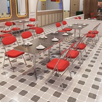 Mobilier de restaurant de style hongkongais, tables à texture écaille de poisson et chaises pliantes pour les commerces de restauration