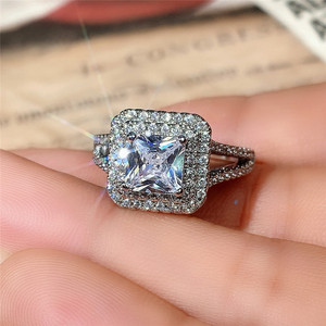 Anello Principessa Semplice ed Elegante con Zircone Quadrato, Anello da Dito Intarsiato per l'Uso Quotidiano - Product Image 6